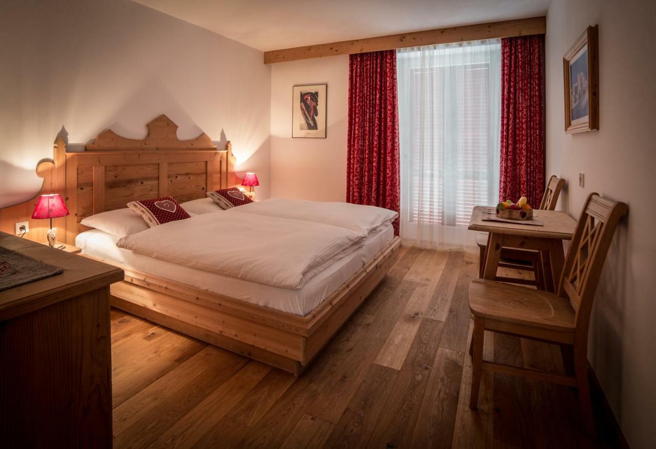 Sapelza Appartementhaus Добиако Екстериор снимка